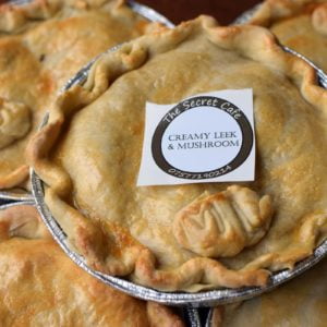 Creamy Leek & Mushroom Pie (v)